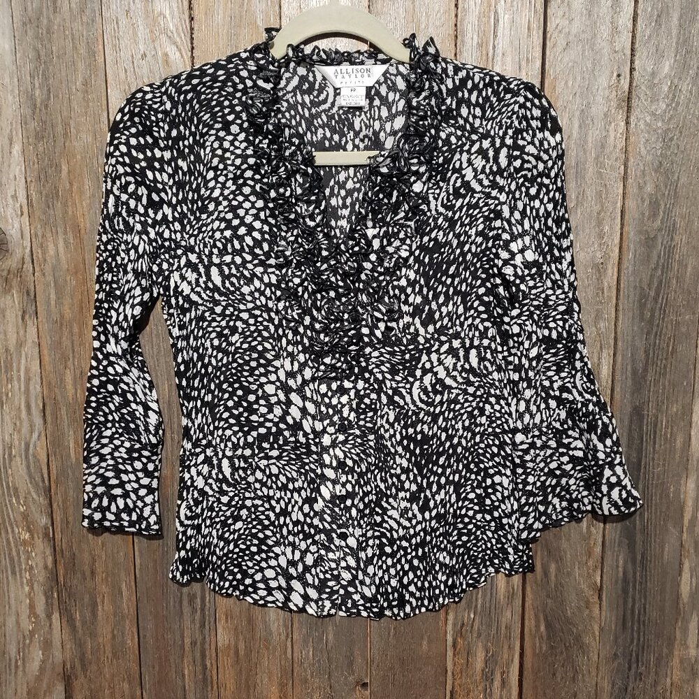 Allison Taylor PP Top‎ Blouse Black White Ruffle Animal Print Crinkle Petite